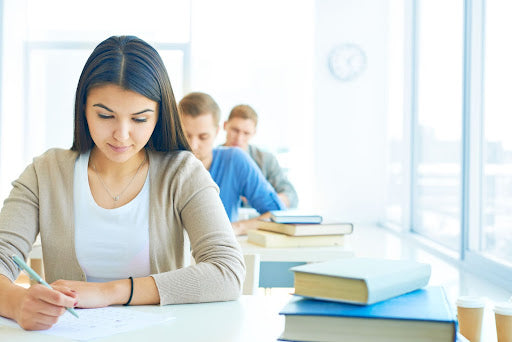 What are the advantages of attending a course to prepare for the CPA exam?